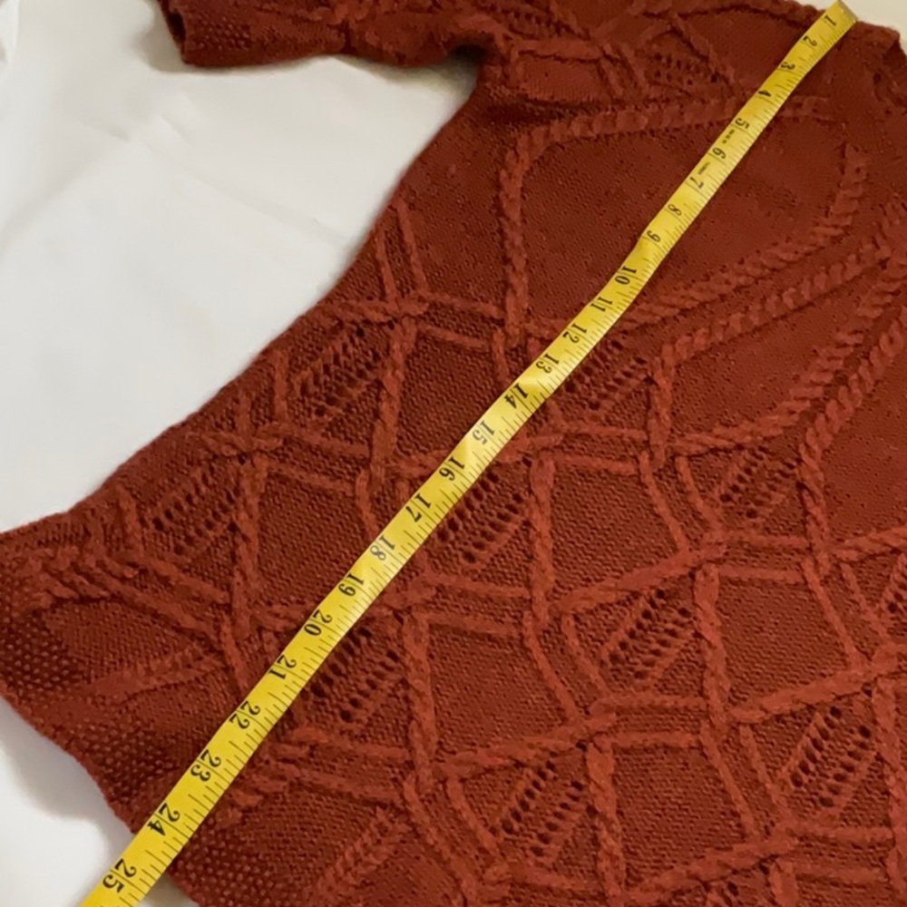 Moda International; Rust Cable Knit Women's Sweater wool blend - Picture 7 of 9